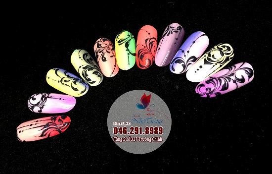 Học vẽ móng ở Hà Nội , học nail thông thái