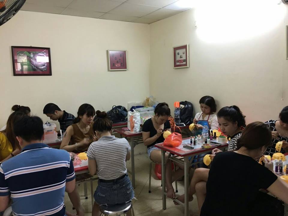 Dạy nail chuyên nghiệp và những bước tiến mới