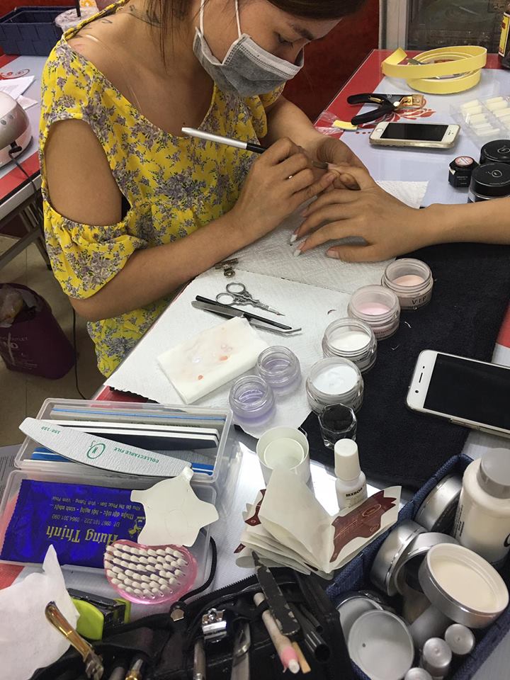 đào tạo nail -4