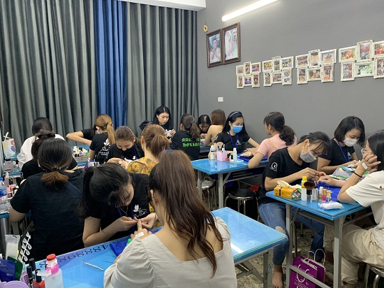 trung-tam-day-nail-cap-bang-quoc-te-2