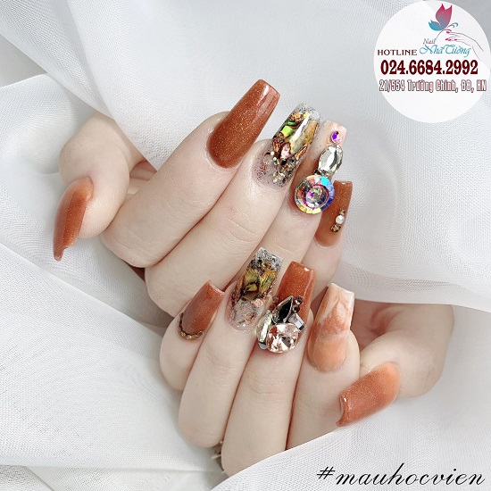 Học nail 1 tháng có được không?