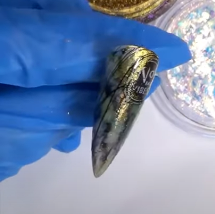 Làm nail vân đá bằng cồn loang đơn giản