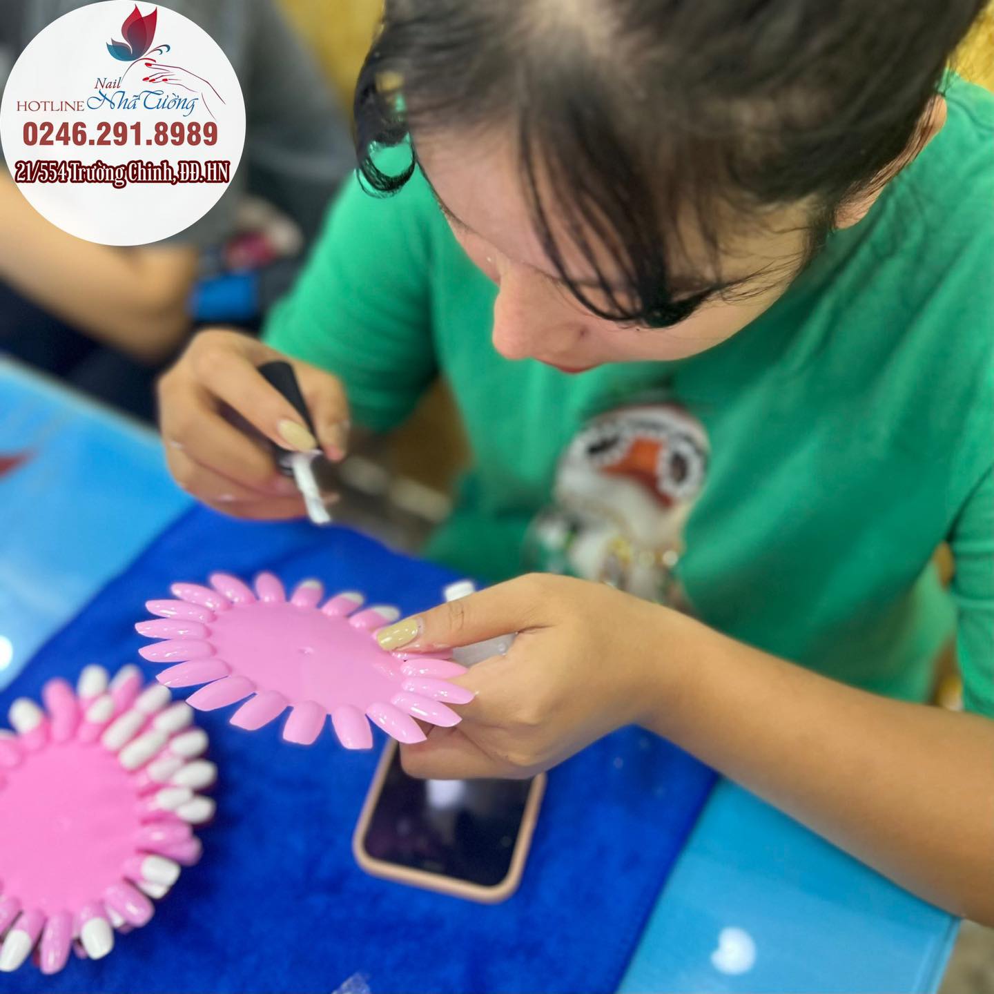 Làm Sao để Chọn Trung Tâm Dạy Nail Tại Hà Nội Uy Tín và Phù Hợp?