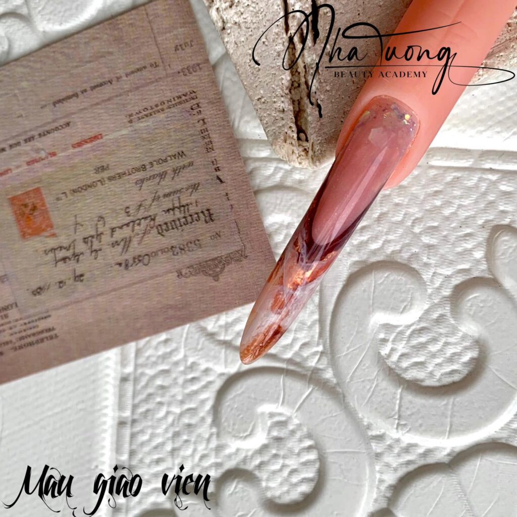 hoc-nail-o-ha-noi-2