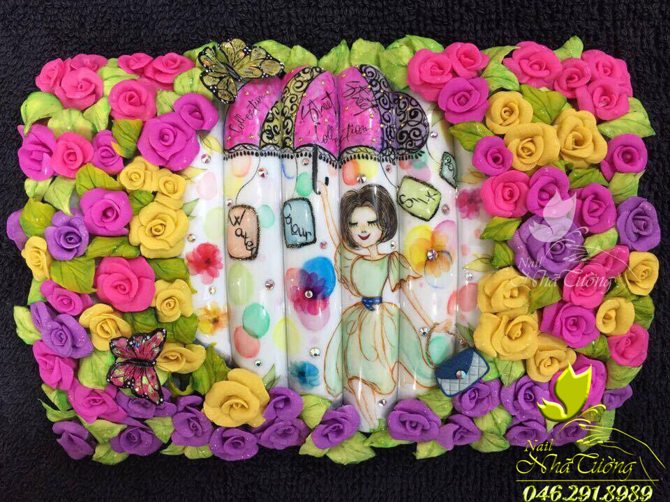 Mẫu nail hoa Fantasy